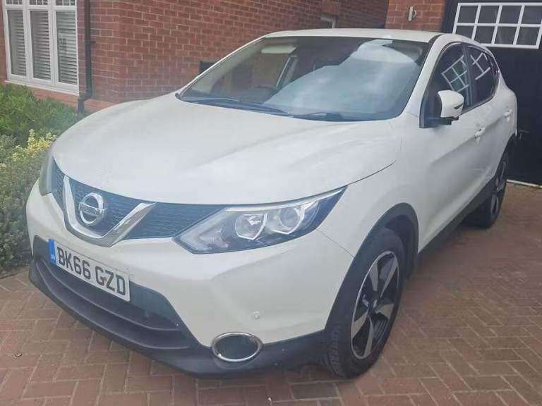 2016 Nissan Qashqai 1.5 dCi N-Connecta 2WD Euro 6 (s/s) 5dr Diesel