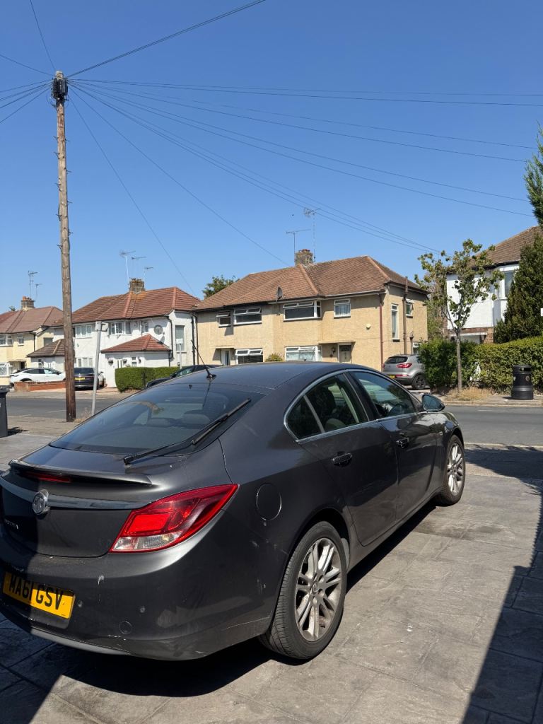 Vauxhall, INSIGNIA, Hatchback, 2011, Manual, 1796 (cc), 5 doors