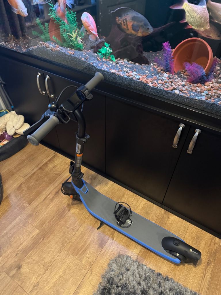 Kids electric scooter 
