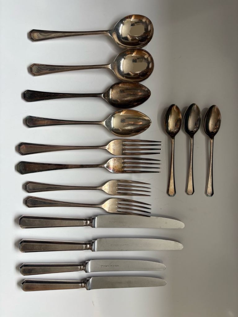 Walker & Hall 15 Piece Silver Cutlery Aet