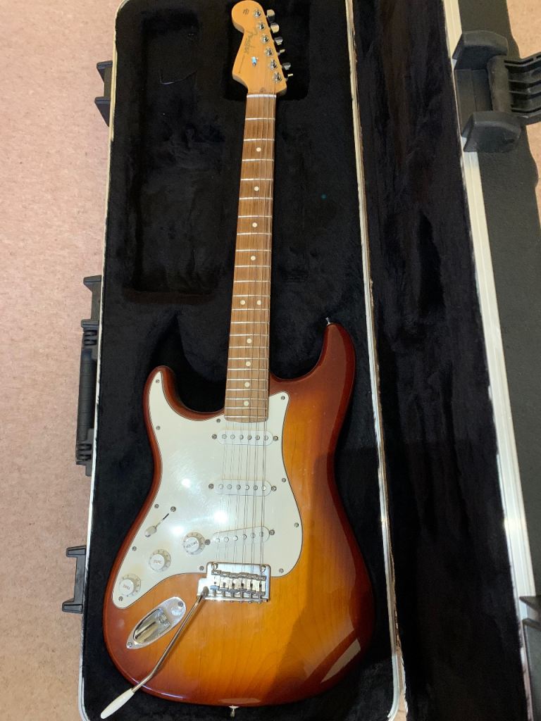 American Left hand Stratocaster 