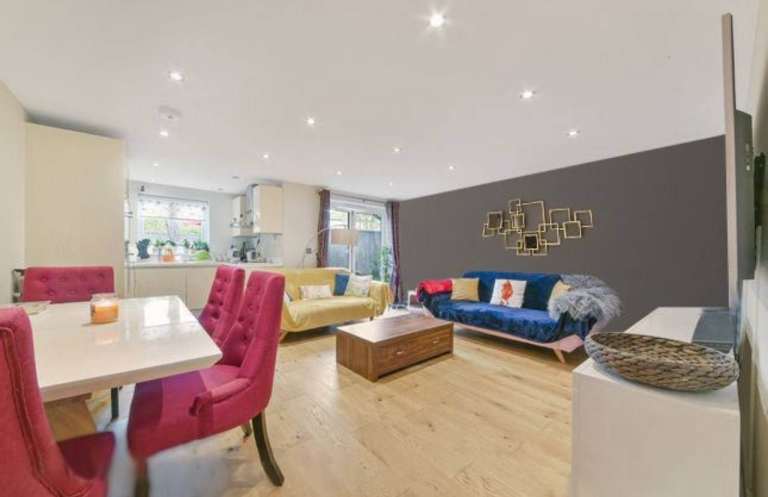 Double en-suite room all bills included