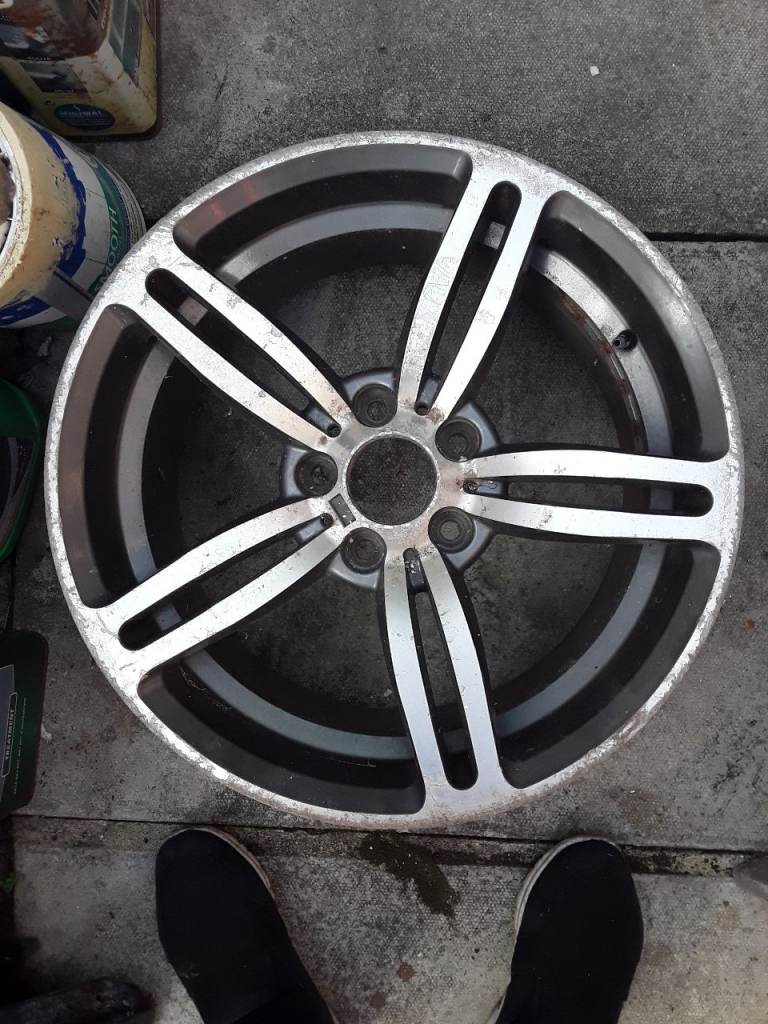 BMW M2, M3, M4 alloy wheel 18inch x 9 not damaged but kerb marks