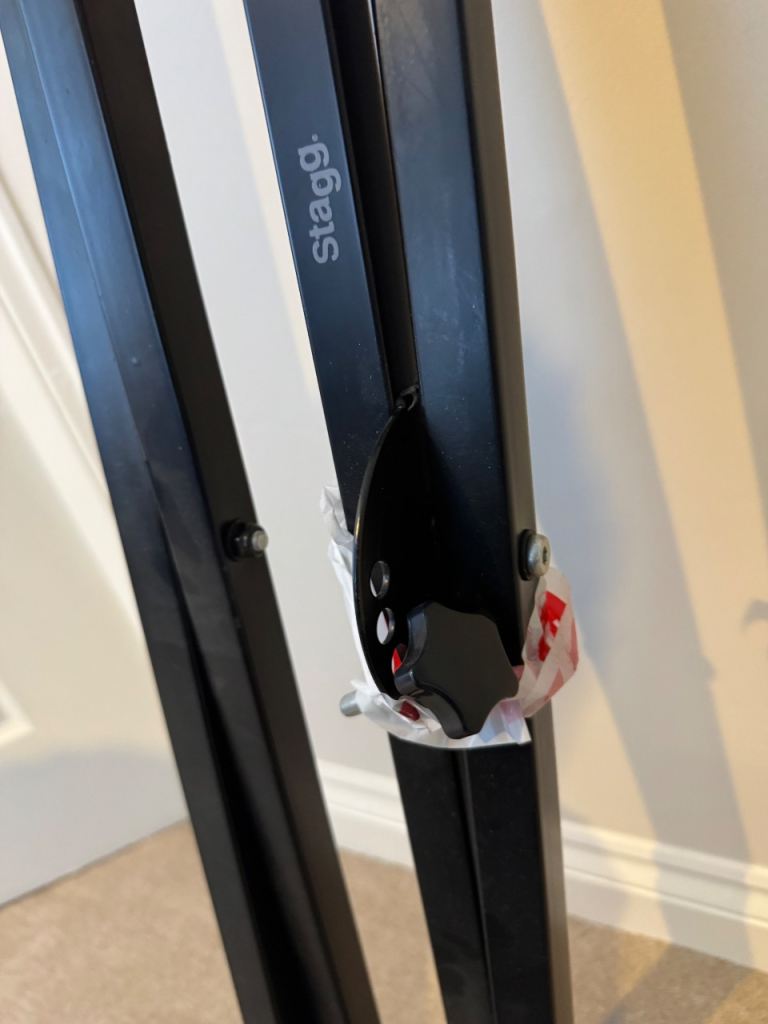 REDUCED! STAGG : One tier stagg X stand - well used! 