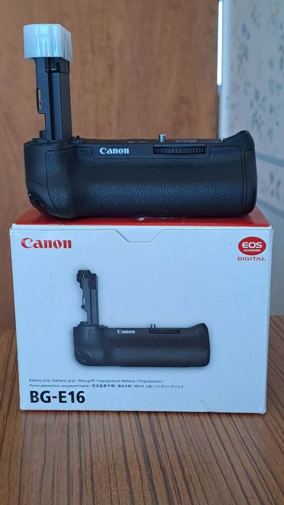 Genuine Canon BG-E16 Battery Grip for 7D Mark ii 7D2