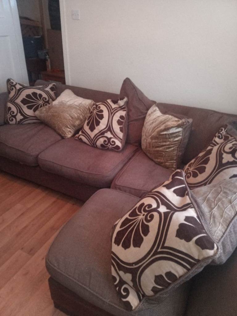 Sofa Set - L Shaped or separate them easily (cms/inches)