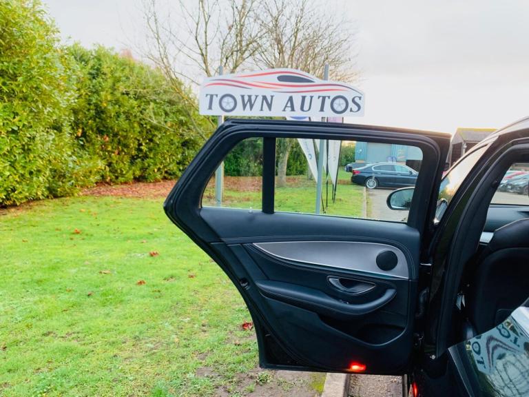 2017 Mercedes-Benz E Class E220d AMG Line 5dr 9G-Tronic ESTATE DIESEL Automatic