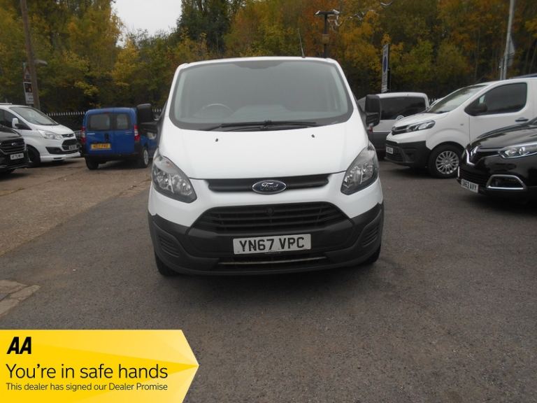 Ford Transit Custom 2017 270 LR P/V CREW-CAB NO VAT WET-BELT HAS JUST BEEN REPLA
