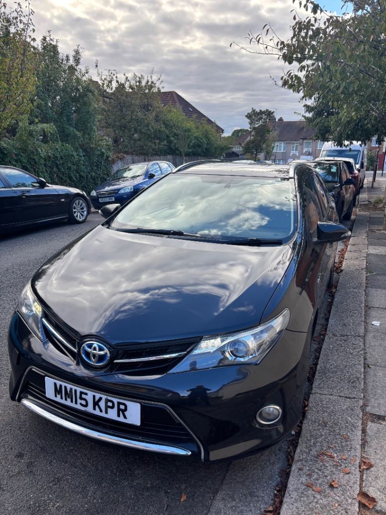 2015 TOYOTA AURIS HYBRID ESTATE ELECTRIC 1.8 AUTOMATIC ULEZ FREE NOT PRIUS
