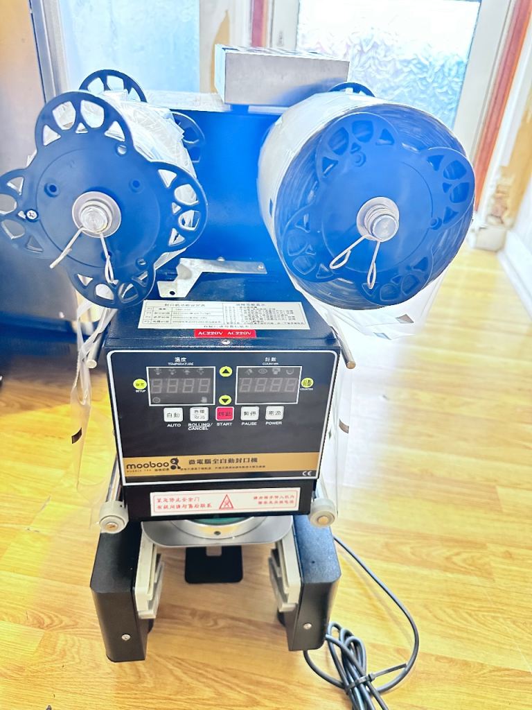 cup sealing machine