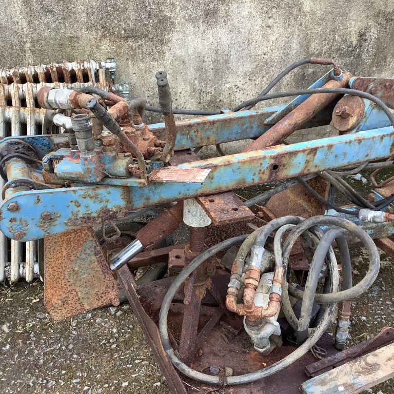 Vintage hedge trimmer/ cutter twost 