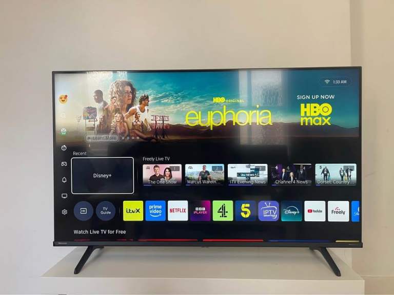 Hisense 43" TV 