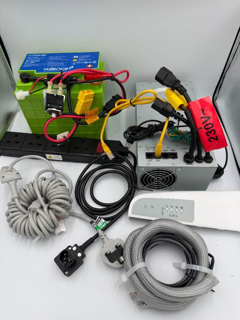 150W 230V Medical/Commercial Grade Mobile Power Inverter/Battery Medical Carts