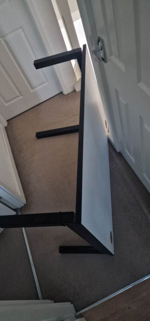 Office desk _ delivery available