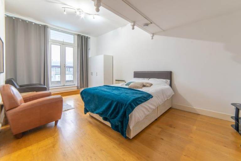 Canary Wharf/Island Gardens*Pool*Gym*Snooker