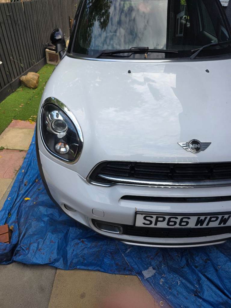 Mini, COUNTRYMAN, Hatchback, 2016, Manual, 1995 (cc), 5 doors