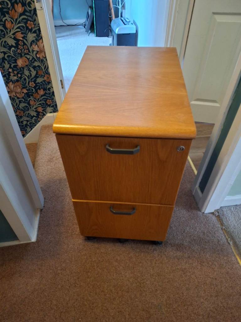 Filing cabinet,  2 drawer,  wood & metal