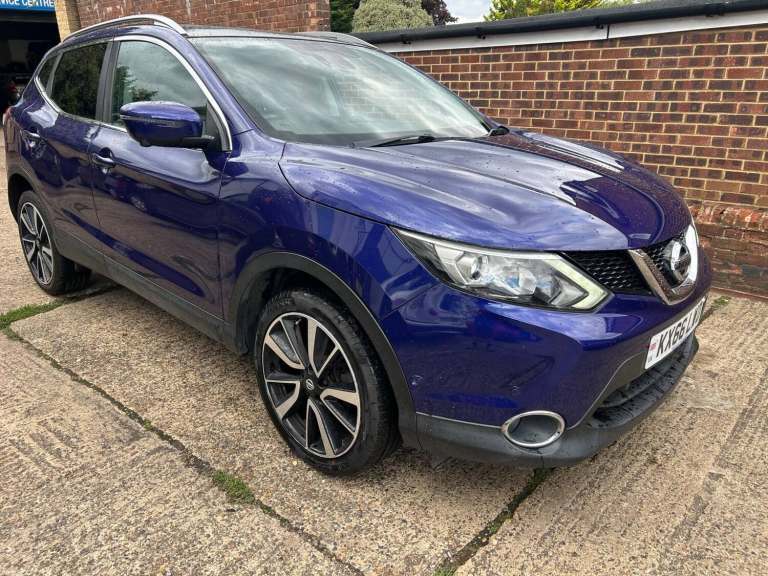 2016 Nissan Qashqai 1.2 DiG-T Tekna [Non-Panoramic] 5dr HATCHBACK PETROL Manual