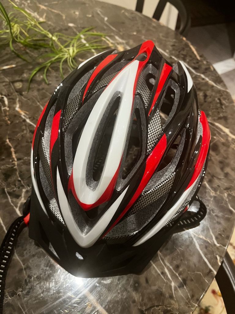 Bike Helmet - size 58-62cm - weight 255g