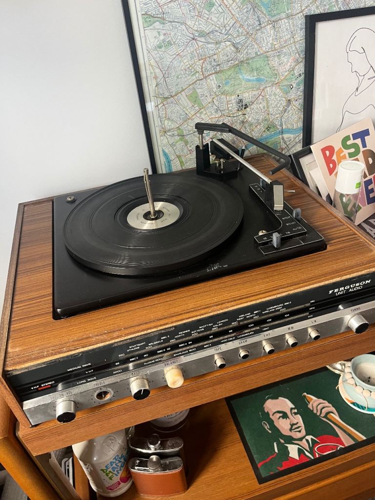 Vintage Ferguson 3060 Record Player & Radio