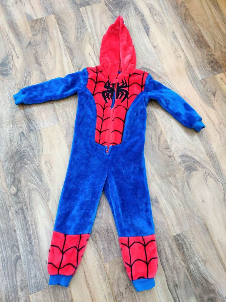 Spiderman costume 