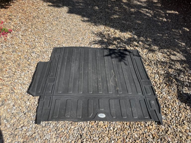Land Rover Discovery genuine Rubber boot liner