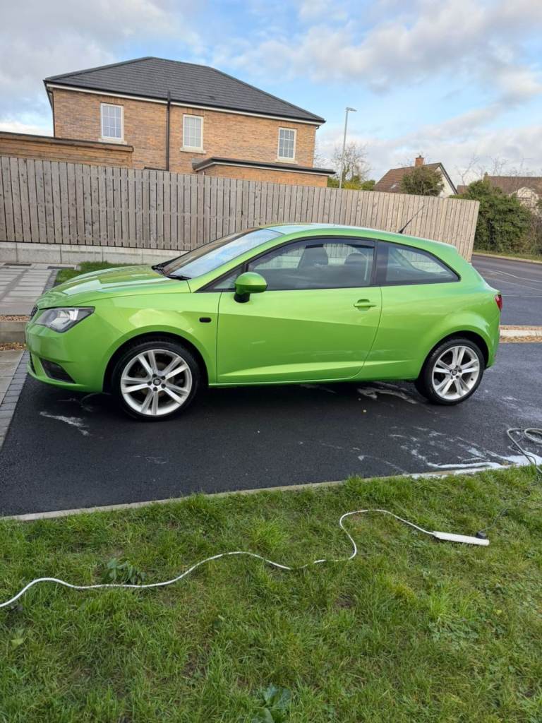 Seat, IBIZA, Hatchback, 2014, Manual, 1390 (cc), 3 doors