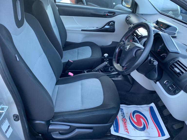 2012 Toyota IQ 1.0 VVT-i 2 Hatchback 3dr Petrol Manual Euro 5 1 OWNER FULL