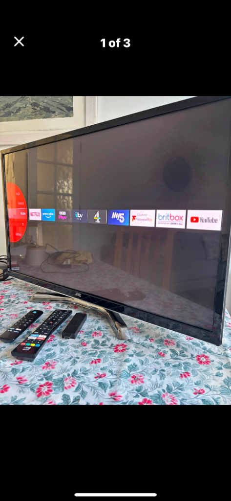 32 inch smart TV jvc 