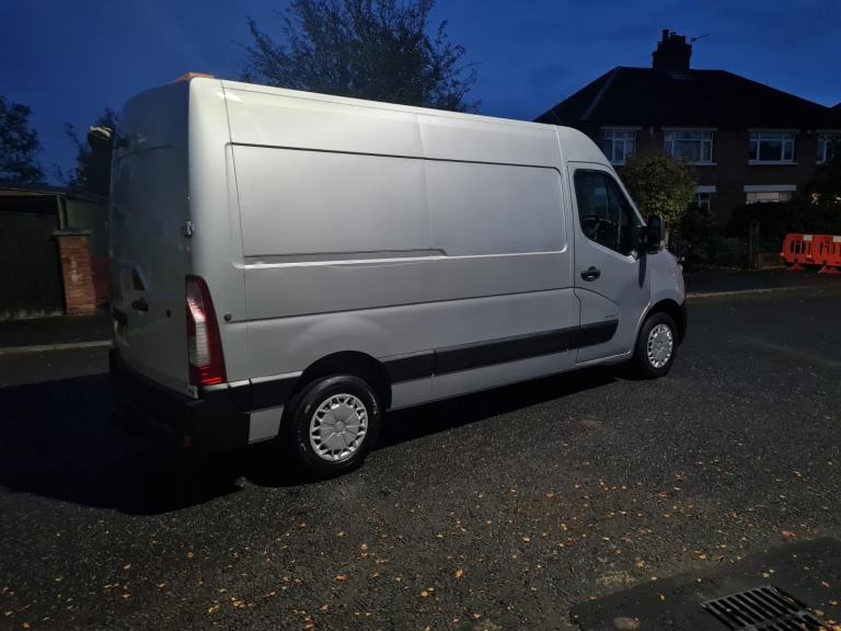 Outstanding Van September 2013 Vauxhall Movano F3500 L2 H2 2.3 Diesel Medium Wheel Base Medium Roof 