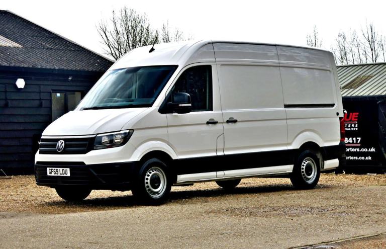 VOLKSWAGEN CRAFTER 140HP AIRCON TRENDLINE MWB HIGHROOF EURO 6 White Manual Die