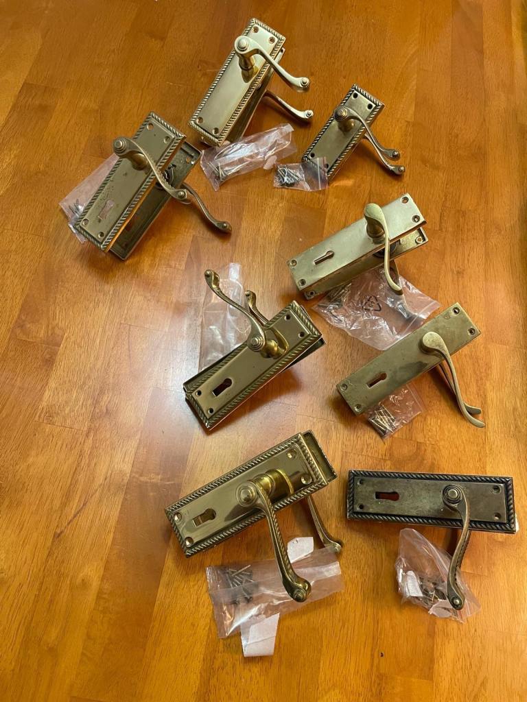 Brass antique style door handle’s 