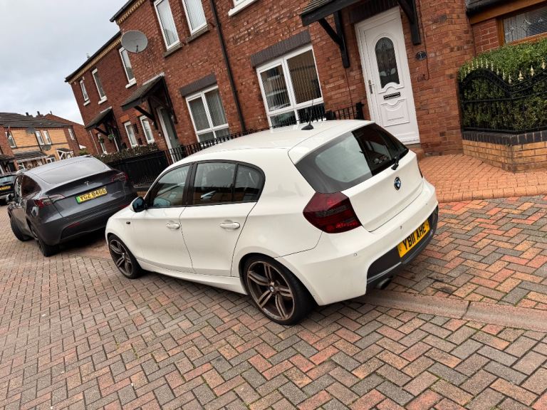  £1600 BMW, 1 SERIES PERFORMANCE , Hatchback, 2011, Manual 6 speed, 1995 (cc), 5 doors