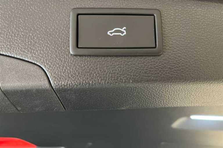 2025 Volkswagen Passat 1.5 eTSI Elegance 5dr DSG ESTATE PETROL Automatic