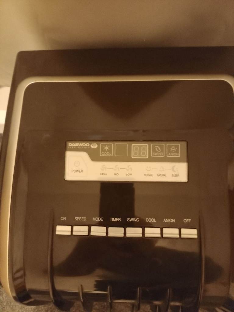 Daewoo air conditioner 