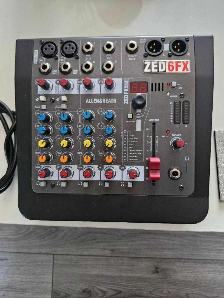 Allen & heath mixer 