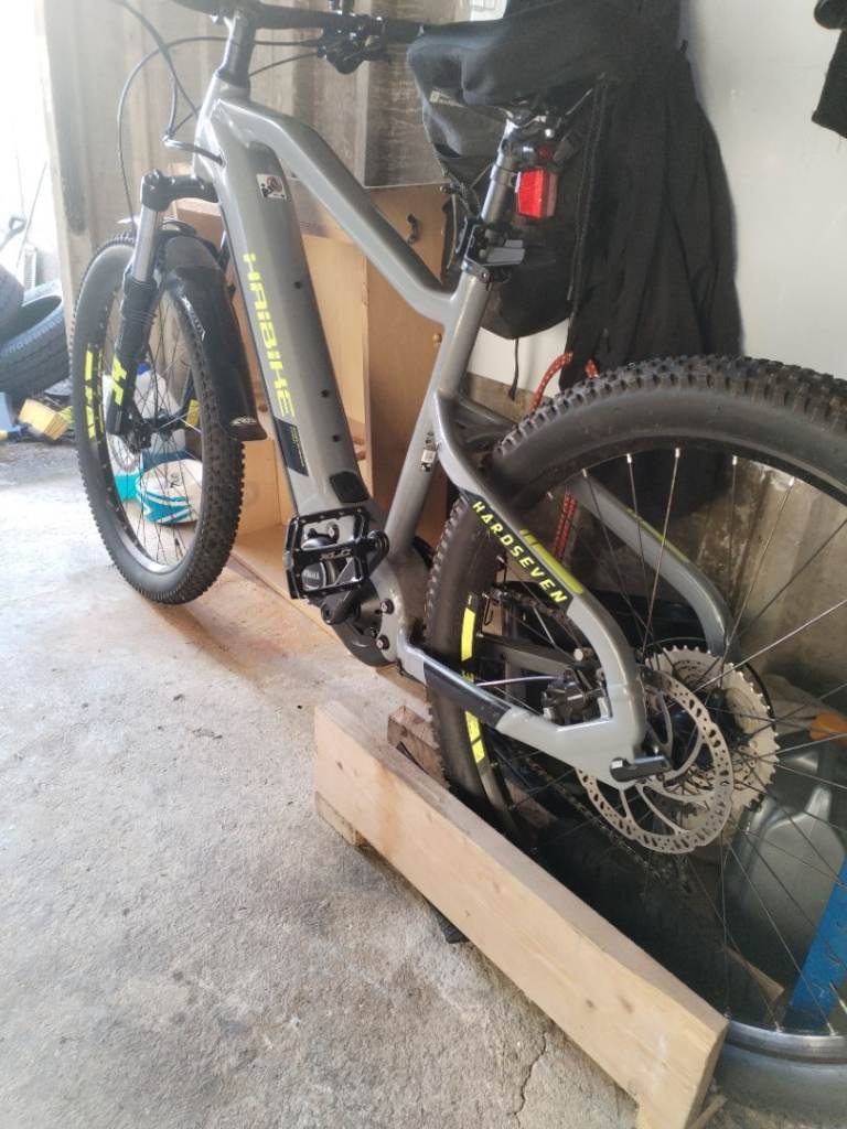 Haibike Hardseven 6 27.5 M Peddle Assisted e-bike