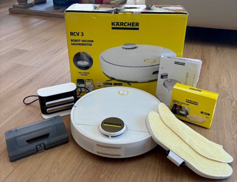 Karcher RCV3, robot vacuum cleaner. New. 