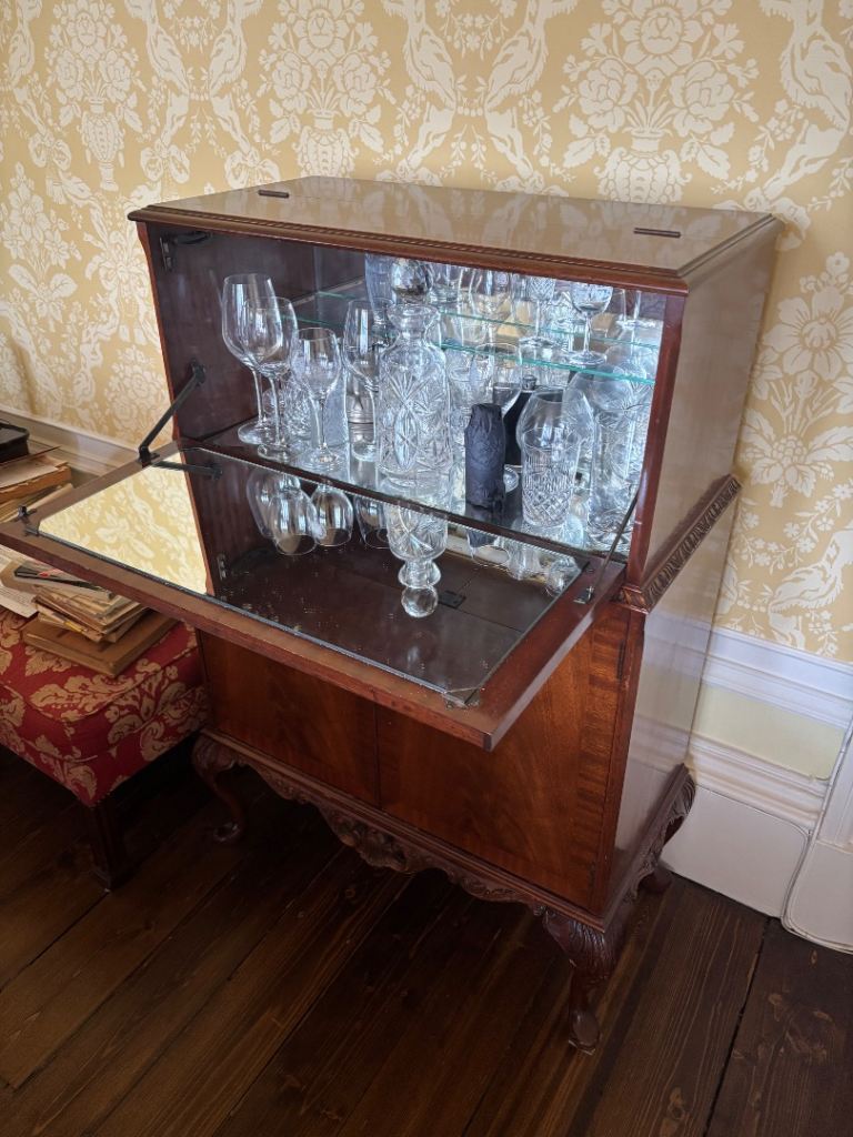 Vintage Wooden Cocktail Cabinet with Mirrored Interior