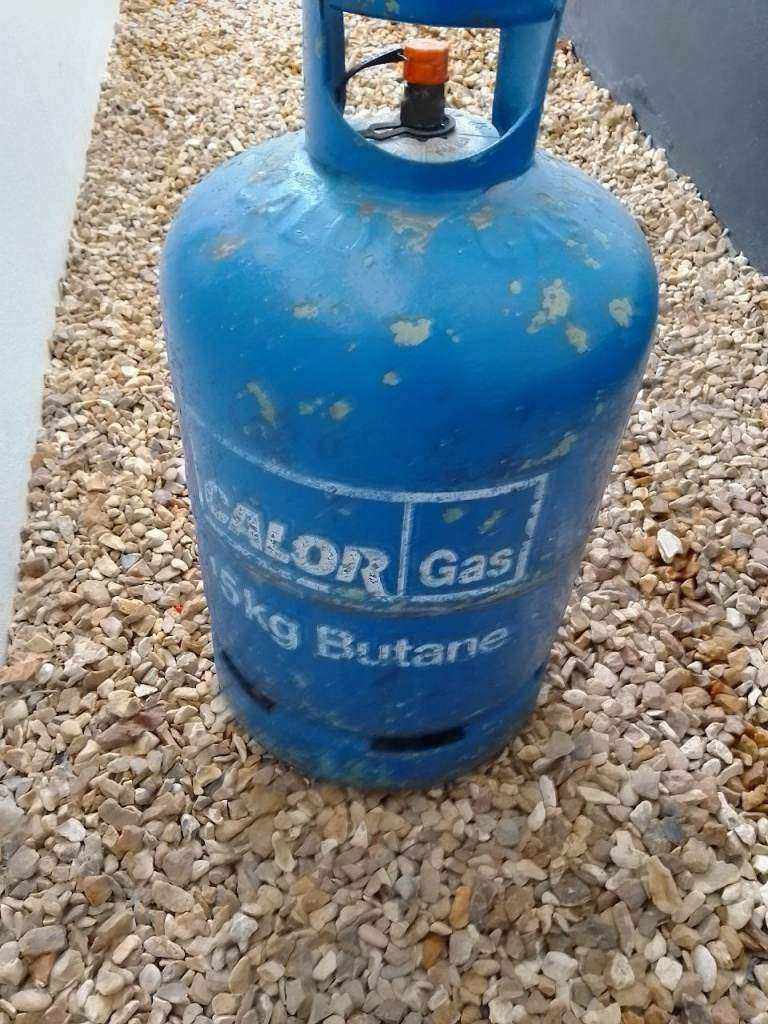 Calor gas Bottle 15kg ready to exchange (save a fortune on buying a new one ) Bargain £10 ono 