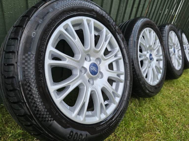 16"FORD ALLOY WHEELS for TRANSIT CONNECT in very good condition no cracks no buckles no welds...