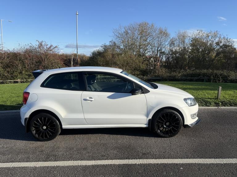 VOLKSWAGEN POLO 1.2 Match 2013