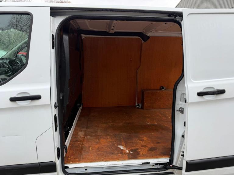2018 Ford Transit Custom 2.0 TDCi 105ps Low Roof Van PANEL VAN DIESEL Manual