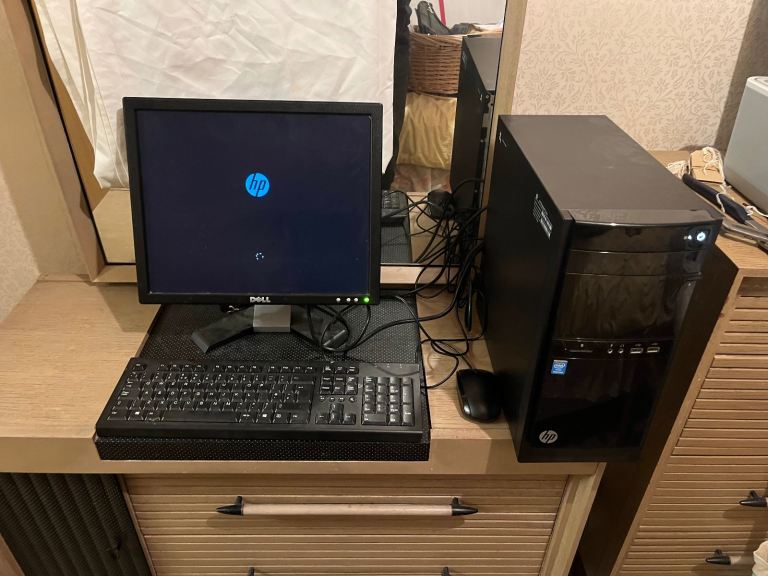 image for Hp-110 Desktop PC series # tower, keyboard & screen 