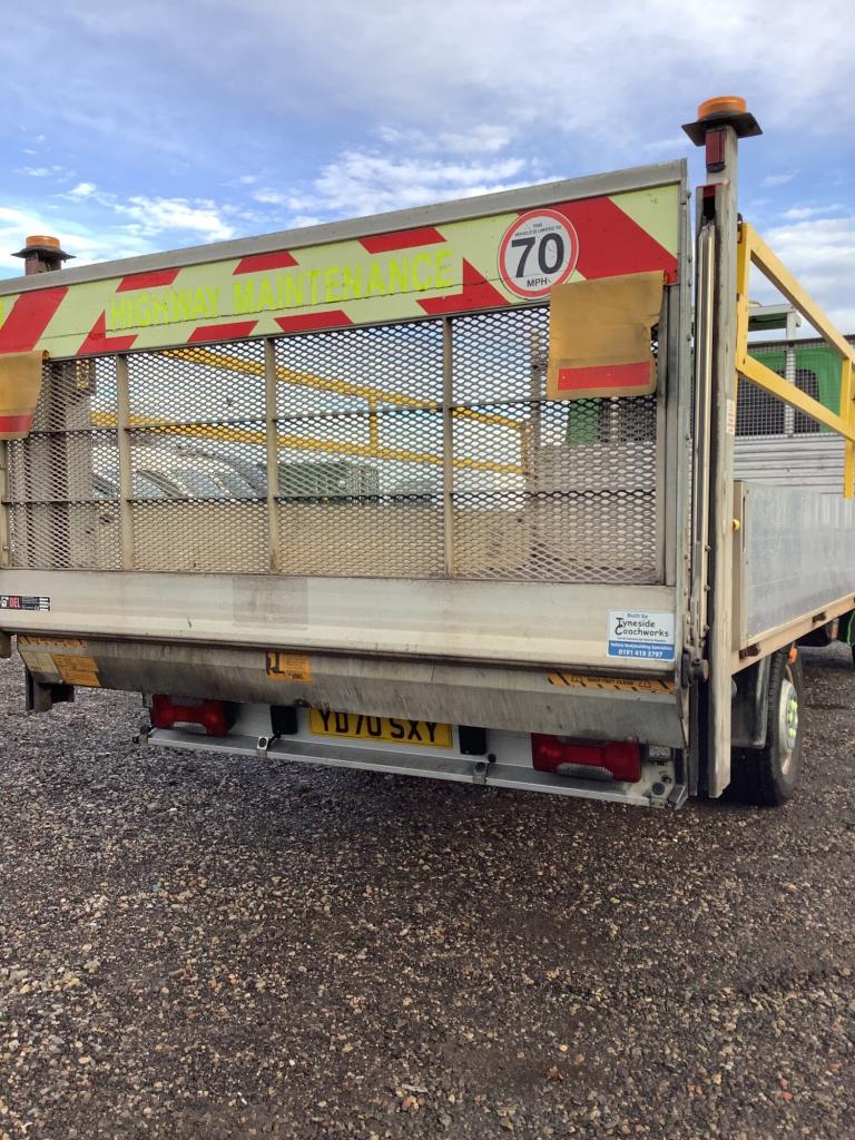 2020 Iveco Daily 2.3 pickup LWB drop side  tail lift automatic  CHASSIS CAB Diesel Automatic