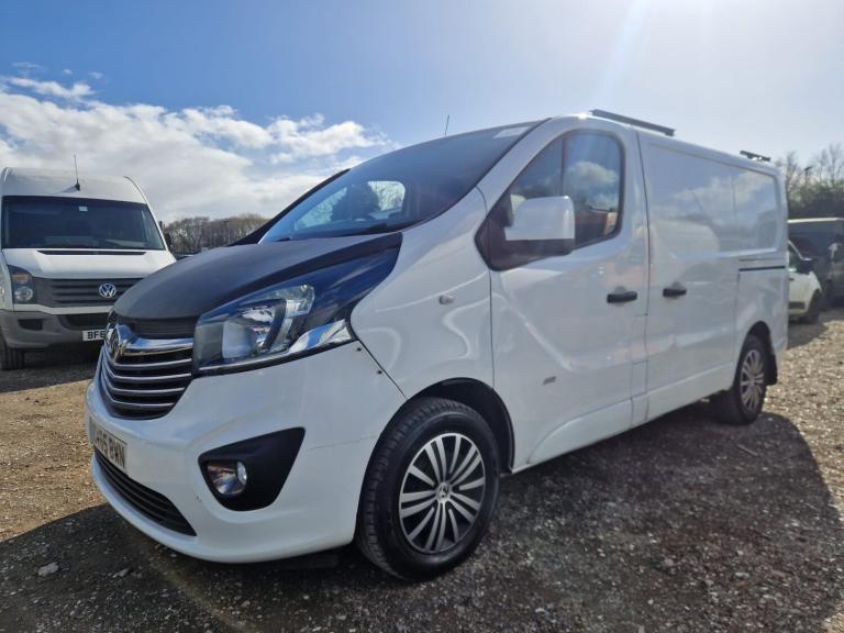 2015 Vauxhall Vivaro 2700 1.6CDTI BiTurbo 120PS ecoFLEX Sportive H1 Van PANEL VAN Diesel Manual