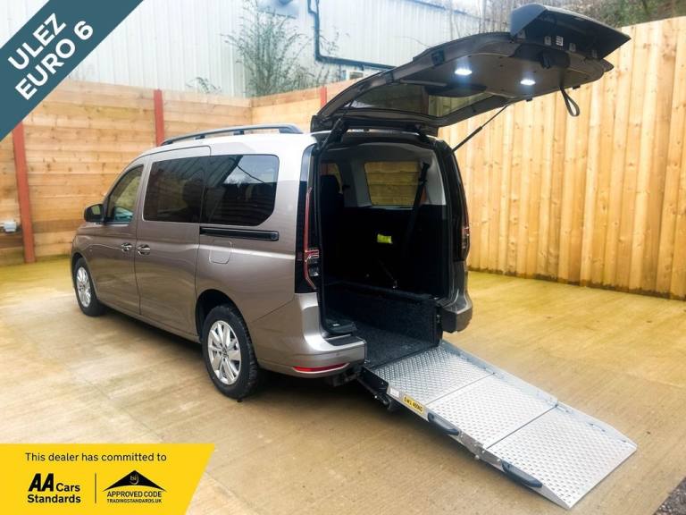 2022 Volkswagen Caddy Maxi 4 Seat Petrol Wheelchair Accessible Disabled Access Vehicle WAV MPV Pe...