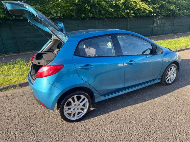 2011 - £20 TAX - MAZDA 2 SPORT 1.6  DIESEL *MOT-FEB 2027 *like  vauxhall corsa Peugeot 208