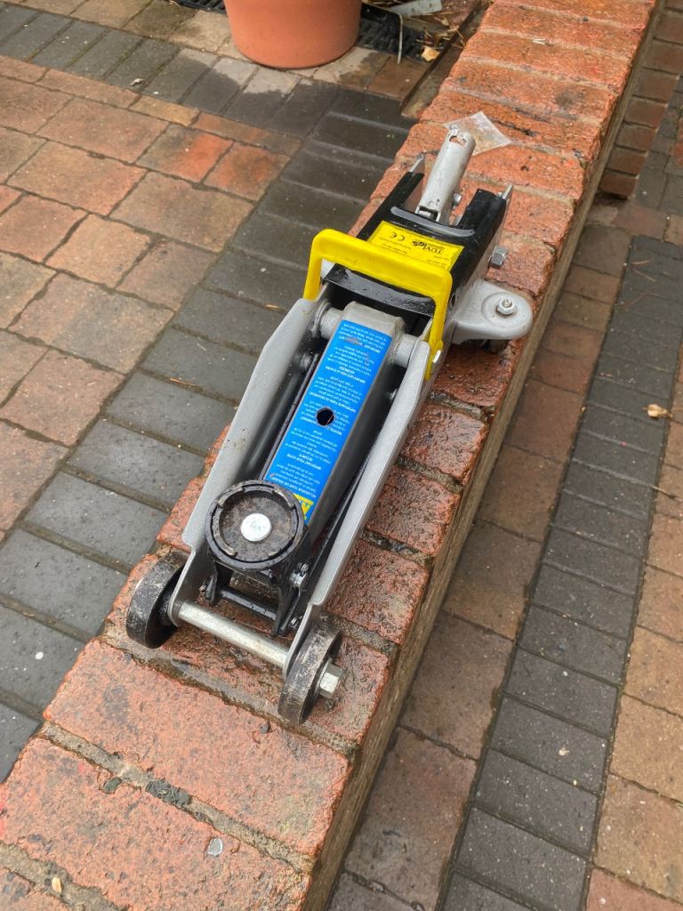 2 ton trolley jack