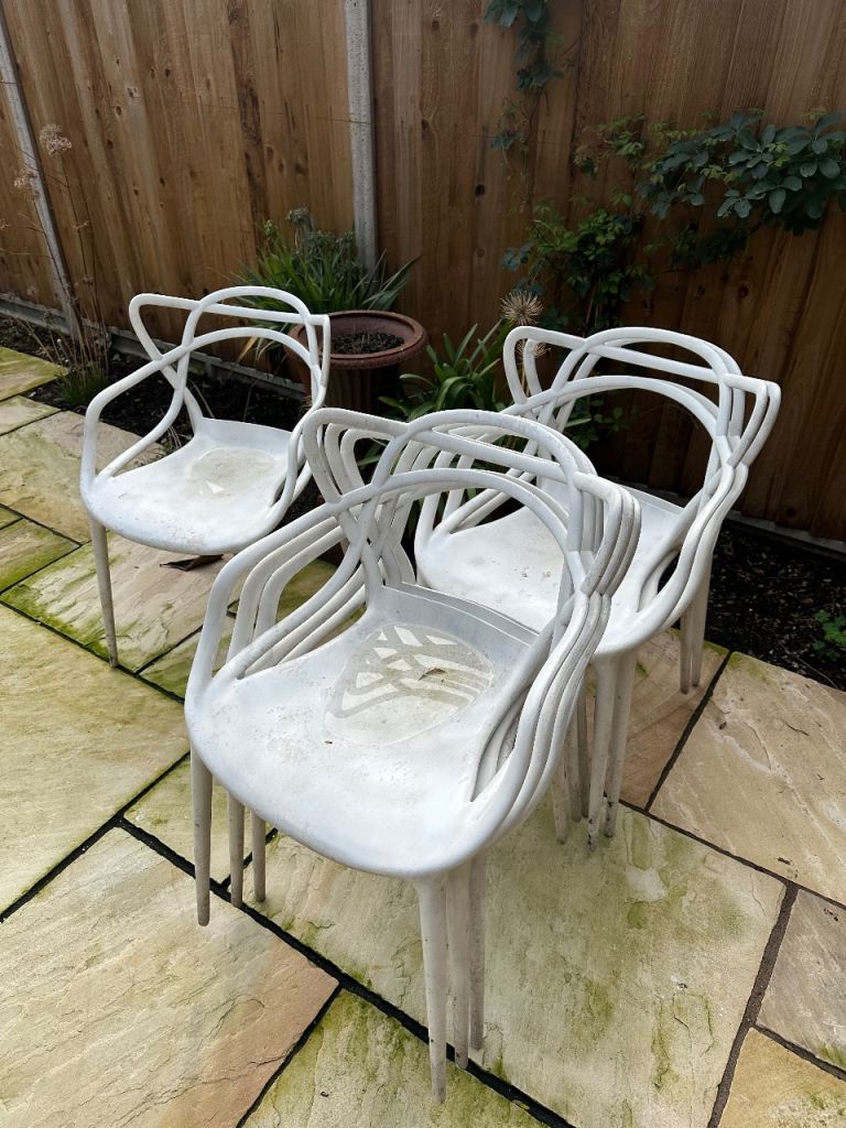 6 garden chairs